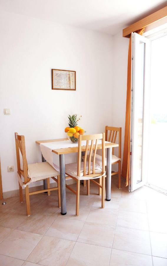 New Studio Apartment With Sea View ماكارسكا المظهر الخارجي الصورة